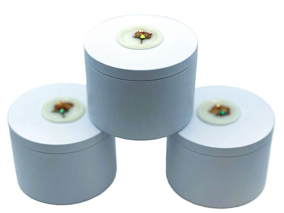 Red Rose Candle – White Can (net wt. 6 fl. oz.)