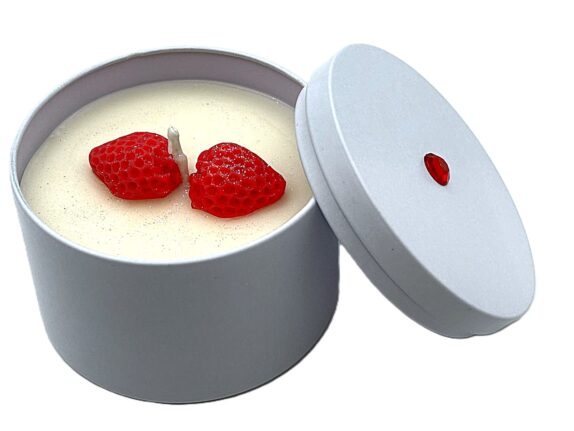 Strawberry Acai Candle (net wt. 6 fl. oz.)